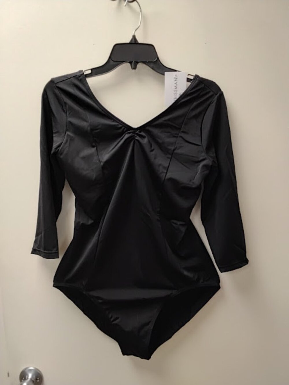 Weissman 3/4 sleeve leotard